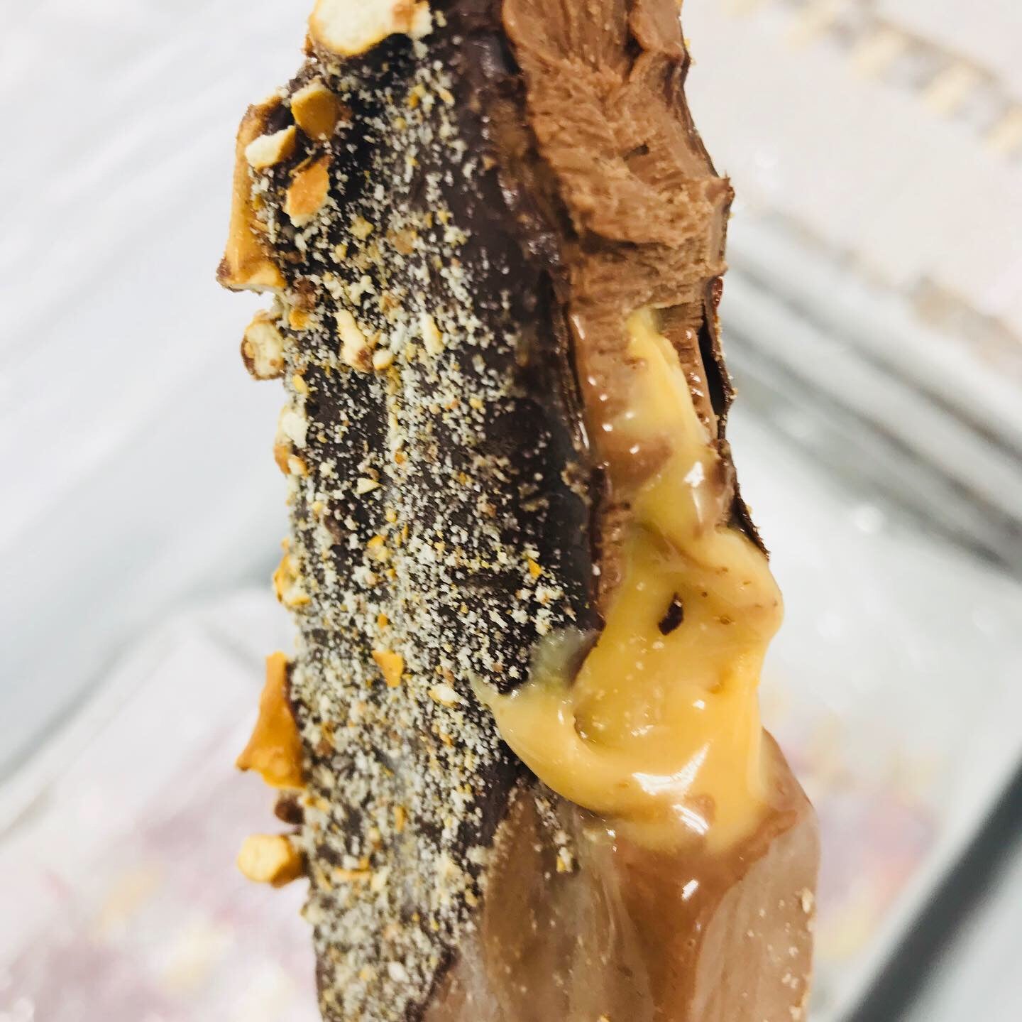 Chocolate Caramel Pretzel - Full Size